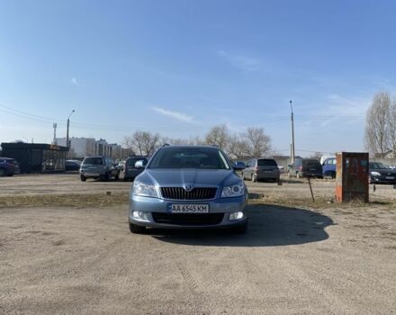 Синий Шкода Октавия, объемом двигателя 0 л и пробегом 228 тыс. км за 8000 $, фото 1 на Automoto.ua