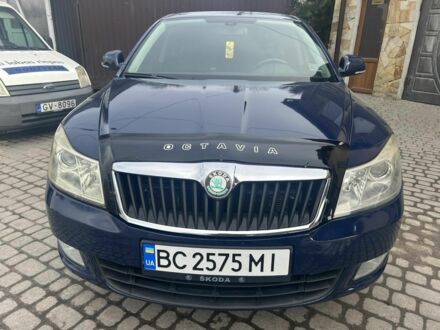 Синій Шкода Октавія, об'ємом двигуна 1.6 л та пробігом 318 тис. км за 6500 $, фото 1 на Automoto.ua