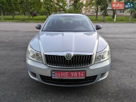 Синій Шкода Октавія, об'ємом двигуна 1.4 л та пробігом 245 тис. км за 6900 $, фото 1 на Automoto.ua