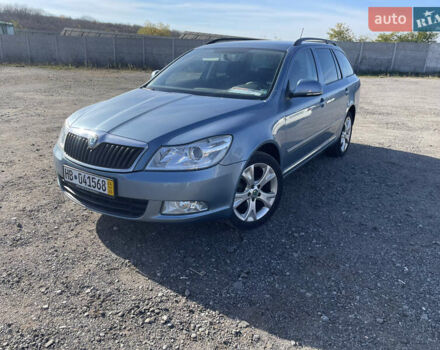 Синій Шкода Октавія, об'ємом двигуна 1.6 л та пробігом 223 тис. км за 8599 $, фото 1 на Automoto.ua