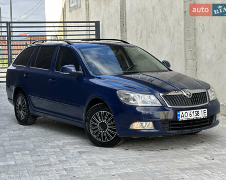 Шкода Октавія 2011 у Ужгороді на Automoto.ua Синій Шкода Октавія, об'ємом двигуна 1.6 л та пробігом 350 тис. км за 6200 $, фото 1 на Automoto.ua