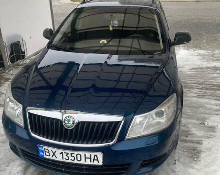 Синий Шкода Октавия, объемом двигателя 1.2 л и пробегом 300 тыс. км за 6000 $, фото 1 на Automoto.ua
