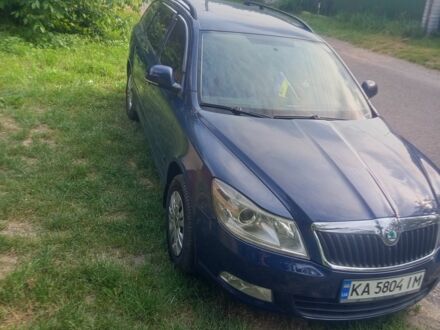 Шкода Октавія 2011 у Каневе на Automoto.ua Синій Шкода Октавія, об'ємом двигуна 1.6 л та пробігом 195 тис. км за 7600 $, фото 1 на Automoto.ua