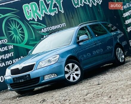 Синий Шкода Октавия, объемом двигателя 1.8 л и пробегом 246 тыс. км за 8900 $, фото 1 на Automoto.ua