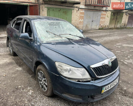 Синій Шкода Октавія, об'ємом двигуна 1.6 л та пробігом 103 тис. км за 2250 $, фото 1 на Automoto.ua