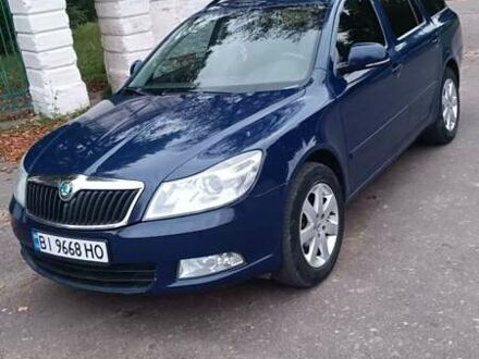 Шкода Октавия 2011 в Глухове на Automoto.ua Синий Шкода Октавия, объемом двигателя 1.6 л и пробегом 318 тыс. км за 6800 $, фото 1 на Automoto.ua