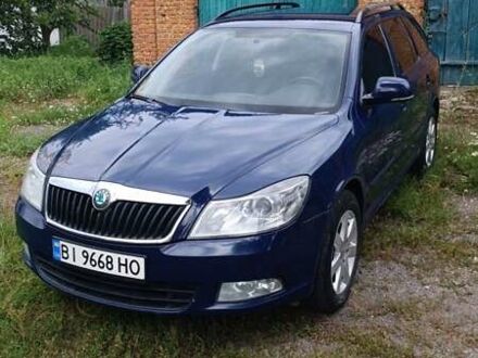 Шкода Октавия 2011 в Глухове на Automoto.ua Синий Шкода Октавия, объемом двигателя 1.6 л и пробегом 316 тыс. км за 7200 $, фото 1 на Automoto.ua