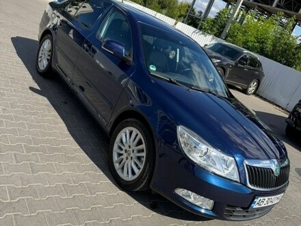 Синий Шкода Октавия, объемом двигателя 1.39 л и пробегом 240 тыс. км за 7500 $, фото 1 на Automoto.ua
