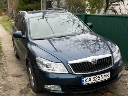 Синий Шкода Октавия, объемом двигателя 1.2 л и пробегом 313 тыс. км за 6000 $, фото 1 на Automoto.ua