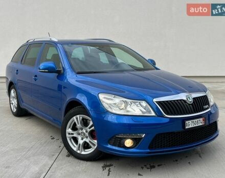 Синий Шкода Октавия, объемом двигателя 2 л и пробегом 204 тыс. км за 11650 $, фото 1 на Automoto.ua