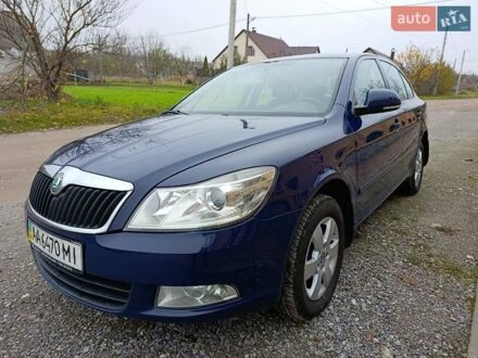 Синий Шкода Октавия, объемом двигателя 1.6 л и пробегом 216 тыс. км за 8300 $, фото 1 на Automoto.ua