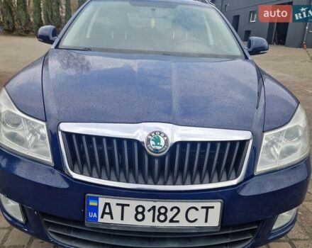 Синий Шкода Октавия, объемом двигателя 1.6 л и пробегом 300 тыс. км за 7300 $, фото 1 на Automoto.ua