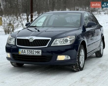 Синий Шкода Октавия, объемом двигателя 1.6 л и пробегом 175 тыс. км за 8500 $, фото 1 на Automoto.ua