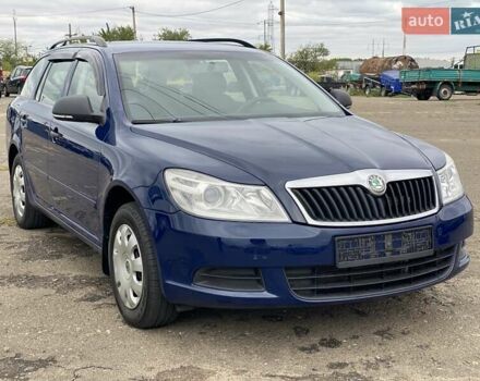Синій Шкода Октавія, об'ємом двигуна 1.6 л та пробігом 194 тис. км за 8400 $, фото 1 на Automoto.ua