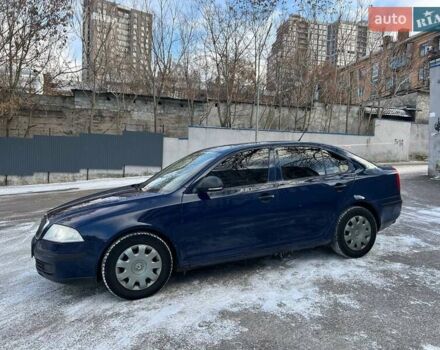 Синий Шкода Октавия, объемом двигателя 1.6 л и пробегом 240 тыс. км за 6700 $, фото 1 на Automoto.ua
