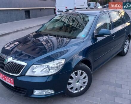 Синий Шкода Октавия, объемом двигателя 1.6 л и пробегом 265 тыс. км за 8400 $, фото 1 на Automoto.ua