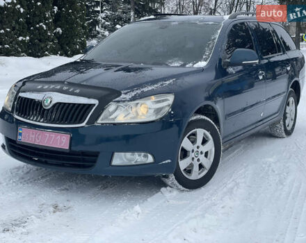 Синій Шкода Октавія, об'ємом двигуна 1.6 л та пробігом 290 тис. км за 7700 $, фото 1 на Automoto.ua