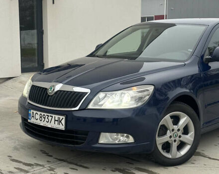 Синій Шкода Октавія, об'ємом двигуна 2 л та пробігом 299 тис. км за 9500 $, фото 1 на Automoto.ua