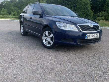 Шкода Октавия 2012 в Умани на Automoto.ua Синий Шкода Октавия, объемом двигателя 1.6 л и пробегом 260 тыс. км за 7500 $, фото 1 на Automoto.ua