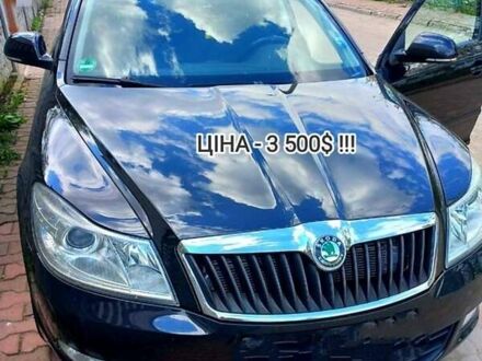 Шкода Октавия 2012 в Киеве на Automoto.ua Синий Шкода Октавия, объемом двигателя 1.2 л и пробегом 247 тыс. км за 2999 $, фото 1 на Automoto.ua