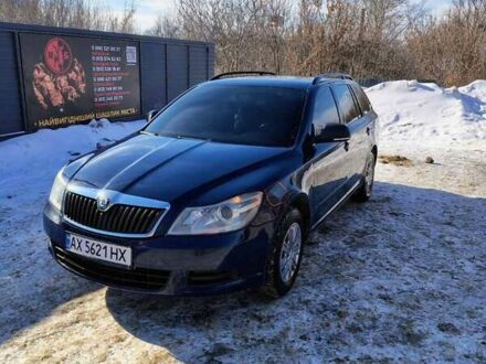 Синий Шкода Октавия, объемом двигателя 1.6 л и пробегом 198 тыс. км за 6950 $, фото 1 на Automoto.ua