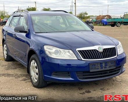 Синий Шкода Октавия, объемом двигателя 1.6 л и пробегом 194 тыс. км за 7900 $, фото 1 на Automoto.ua