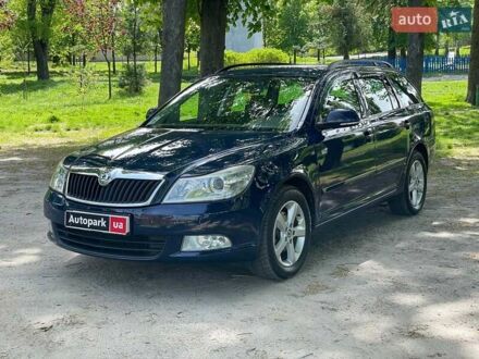 Синий Шкода Октавия, объемом двигателя 2 л и пробегом 265 тыс. км за 9290 $, фото 1 на Automoto.ua