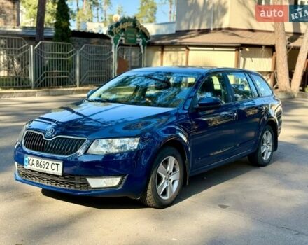 Синий Шкода Октавия, объемом двигателя 1.97 л и пробегом 212 тыс. км за 11999 $, фото 1 на Automoto.ua