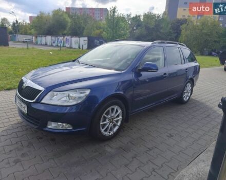 Синий Шкода Октавия, объемом двигателя 2 л и пробегом 270 тыс. км за 8300 $, фото 1 на Automoto.ua