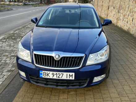 Синий Шкода Октавия, объемом двигателя 1.6 л и пробегом 187 тыс. км за 9900 $, фото 1 на Automoto.ua