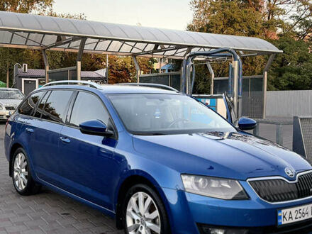 Синий Шкода Октавия, объемом двигателя 1.6 л и пробегом 299 тыс. км за 9999 $, фото 1 на Automoto.ua