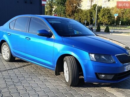 Синий Шкода Октавия, объемом двигателя 1.6 л и пробегом 238 тыс. км за 11800 $, фото 1 на Automoto.ua