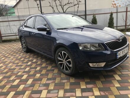 Синий Шкода Октавия, объемом двигателя 2 л и пробегом 260 тыс. км за 11000 $, фото 1 на Automoto.ua