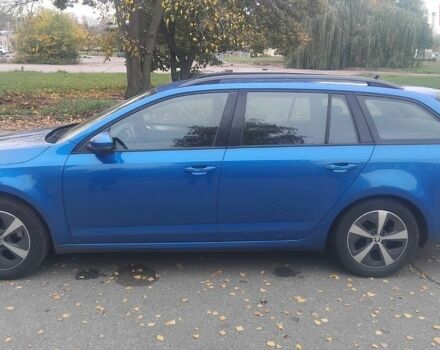 Синий Шкода Октавия, объемом двигателя 1.6 л и пробегом 330 тыс. км за 11500 $, фото 1 на Automoto.ua