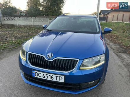 Синий Шкода Октавия, объемом двигателя 1.8 л и пробегом 306 тыс. км за 12500 $, фото 1 на Automoto.ua
