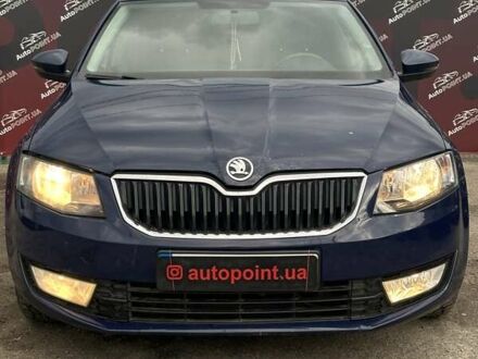 Синий Шкода Октавия, объемом двигателя 1.6 л и пробегом 329 тыс. км за 9800 $, фото 1 на Automoto.ua