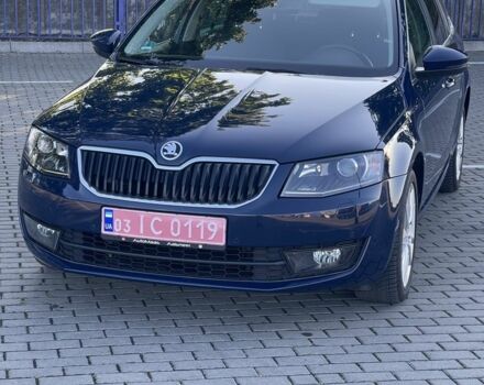 Синий Шкода Октавия, объемом двигателя 1.6 л и пробегом 244 тыс. км за 11928 $, фото 1 на Automoto.ua