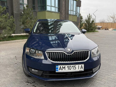 Синий Шкода Октавия, объемом двигателя 1.97 л и пробегом 228 тыс. км за 13200 $, фото 1 на Automoto.ua