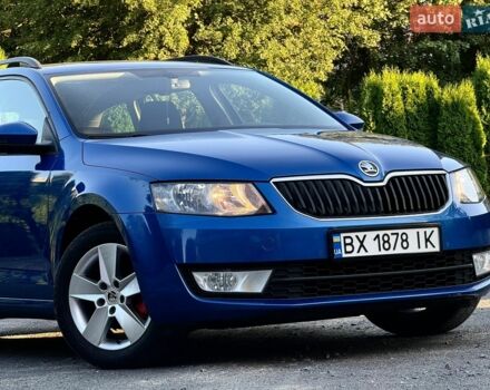 Синий Шкода Октавия, объемом двигателя 1.6 л и пробегом 300 тыс. км за 11800 $, фото 1 на Automoto.ua