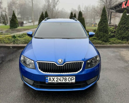 Синий Шкода Октавия, объемом двигателя 1.97 л и пробегом 340 тыс. км за 12700 $, фото 1 на Automoto.ua