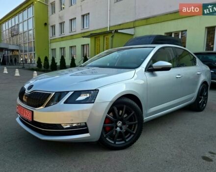 Синій Шкода Октавія, об'ємом двигуна 1.8 л та пробігом 240 тис. км за 15299 $, фото 1 на Automoto.ua