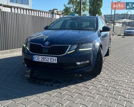 Синий Шкода Октавия, объемом двигателя 1.6 л и пробегом 435 тыс. км за 11000 $, фото 1 на Automoto.ua
