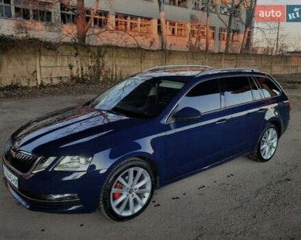 Синий Шкода Октавия, объемом двигателя 1.6 л и пробегом 197 тыс. км за 16500 $, фото 1 на Automoto.ua