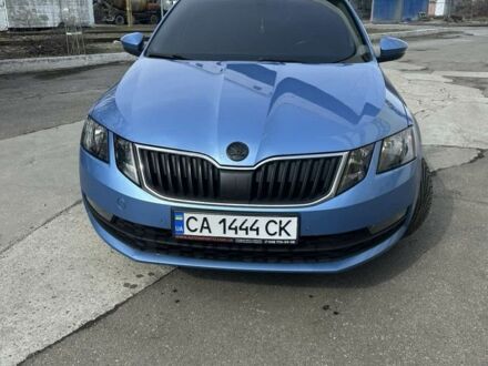 Синий Шкода Октавия, объемом двигателя 1.6 л и пробегом 260 тыс. км за 14500 $, фото 1 на Automoto.ua