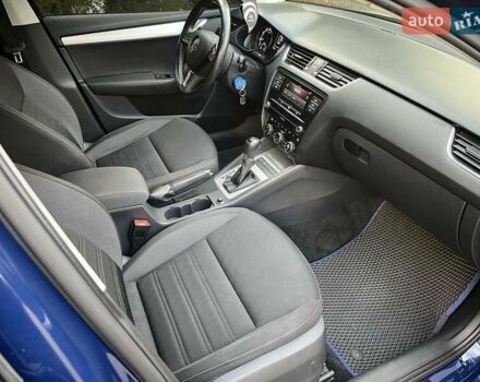 Синій Шкода Октавія, об'ємом двигуна 1.4 л та пробігом 184 тис. км за 11900 $, фото 1 на Automoto.ua
