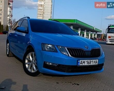 Синий Шкода Октавия, объемом двигателя 1.97 л и пробегом 380 тыс. км за 15000 $, фото 1 на Automoto.ua