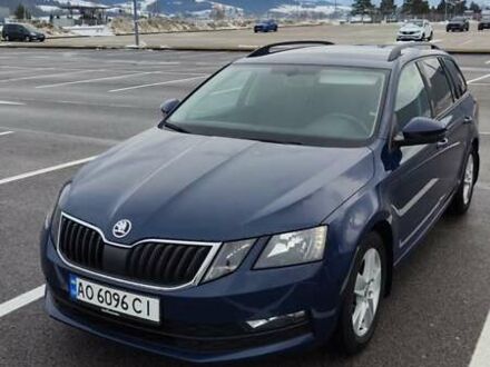 Синій Шкода Октавія, об'ємом двигуна 1.6 л та пробігом 251 тис. км за 11900 $, фото 1 на Automoto.ua