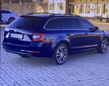 Синий Шкода Октавия, объемом двигателя 1.6 л и пробегом 303 тыс. км за 11900 $, фото 1 на Automoto.ua