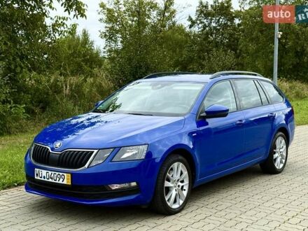 Синий Шкода Октавия, объемом двигателя 2 л и пробегом 226 тыс. км за 14250 $, фото 1 на Automoto.ua
