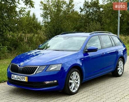 Синий Шкода Октавия, объемом двигателя 2 л и пробегом 226 тыс. км за 14250 $, фото 1 на Automoto.ua